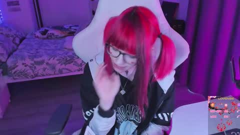 Snapshot of yumi_youkai chatting on 14, 10, 2025 Yumi 3 online show from 14, 10, 2025