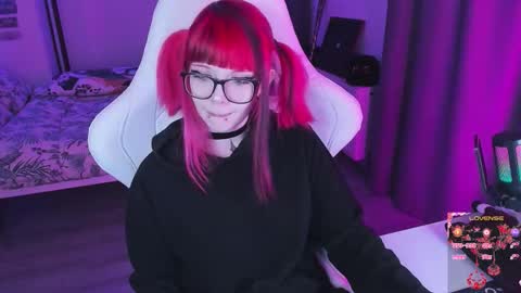 Snapshot of yumi_youkai chatting on 16, 10, 2025 Yumi 3 online show from 16, 10, 2025