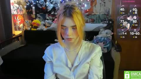 Snapshot of yumiko_uwu chatting on 25, 2, 2025 Yumeko online show from 25, 2, 2025