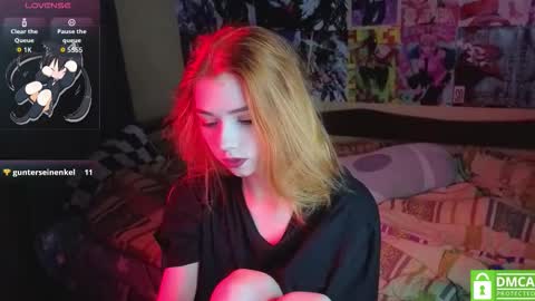 Snapshot of yumiko_uwu chatting on 10, 9, 2025 Yumeko online show from 10, 9, 2025