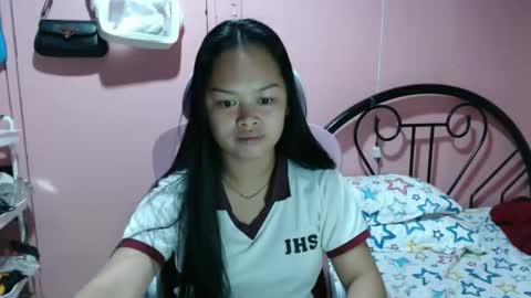 Snapshot of yumix11 chatting on 20, 12, 2025 yumix11 online show from 20, 12, 2025