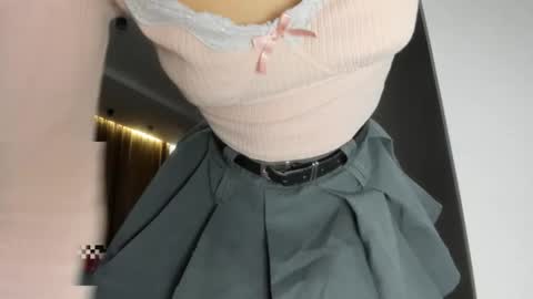 Yumi online show from 23, 12, 2024