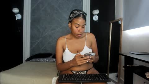 Yummyduo online show from 19, 1, 2025