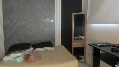 Yummyduo online show from 28, 1, 2025