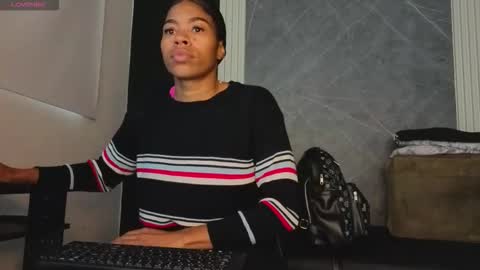 Yummyduo online show from 10, 10, 2025