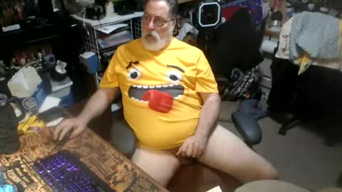 Snapshot of yummyflguy chatting on 29, 6, 2026 yummyflguy online show from 29, 6, 2026