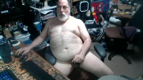 Snapshot of yummyflguy chatting on 1, 7, 2026 yummyflguy online show from 1, 7, 2026