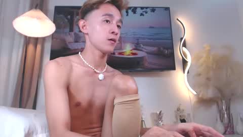 Justine online show from 5, 1, 2025