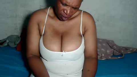 yummytittsxx online show from 12, 1, 2025