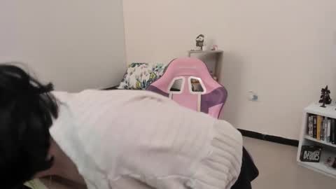 Yuna online show from 7, 2, 2025