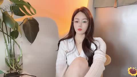 YunEr online show from 21, 2, 2025