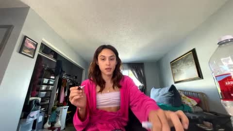 BbyTSSLut online show from 15, 9, 2025