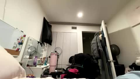 Snapshot of yungfemslut chatting on 23, 2, 2026 BbyTSSLut online show from 23, 2, 2026