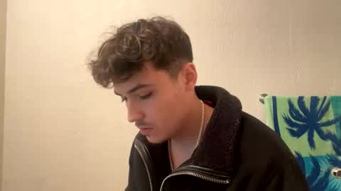 Snapshot of yungstudbev chatting on 29, 12, 2024 yungstudbev online show from 29, 12, 2024