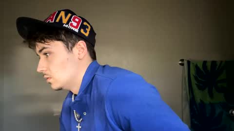 Snapshot of yungstudbev chatting on 16, 1, 2025 yungstudbev online show from 16, 1, 2025