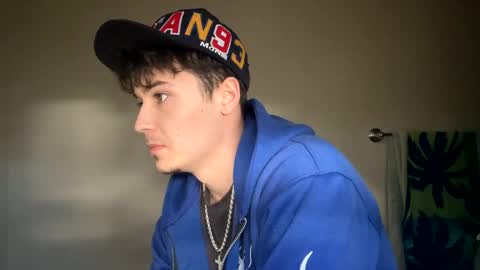 Snapshot of yungstudbev chatting on 19, 1, 2025 yungstudbev online show from 19, 1, 2025