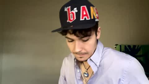 Snapshot of yungstudbev chatting on 26, 1, 2025 yungstudbev online show from 26, 1, 2025