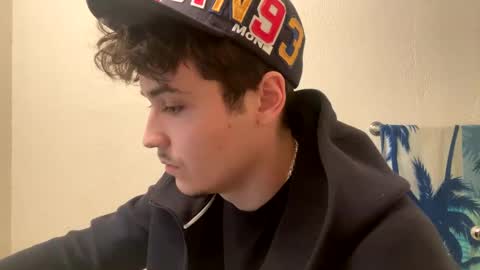 Snapshot of yungstudbev chatting on 1, 2, 2025 yungstudbev online show from 1, 2, 2025