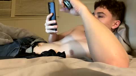 Snapshot of yungstudbev chatting on 28, 2, 2025 yungstudbev online show from 28, 2, 2025