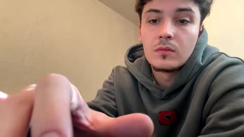 Snapshot of yungstudbev chatting on 28, 9, 2025 yungstudbev online show from 28, 9, 2025