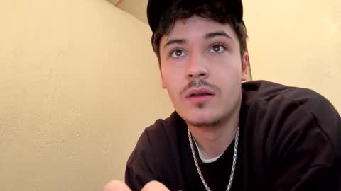 Snapshot of yungstudbev chatting on 9, 10, 2025 yungstudbev online show from 9, 10, 2025