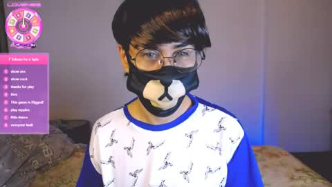 Snapshot of yuniorb chatting on 30, 7, 2026 the puppy boy online show from 30, 7, 2026