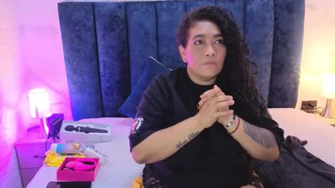 Snapshot of yunkeyc chatting on 16, 11, 2025 yunkeyc online show from 16, 11, 2025