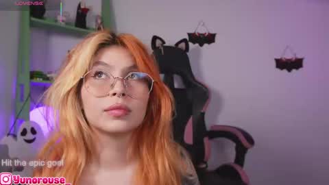 Snapshot of yunorose_ chatting on 10, 11, 2025 yunorose_ online show from 10, 11, 2025