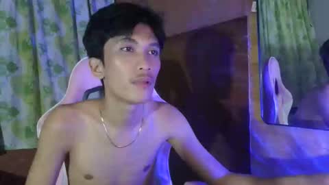 Snapshot of yunoxoxo chatting on 25, 5, 2026 yunoxoxo online show from 25, 5, 2026