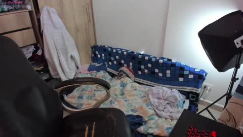 Snapshot of yurii_moody chatting on 25, 9, 2025 yurii_moody online show from 25, 9, 2025