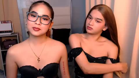 Snapshot of yvannasilva18 chatting on 21, 2, 2025 jai online show from 21, 2, 2025