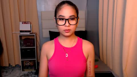 Snapshot of yvannasilva18 chatting on 24, 2, 2025 jai online show from 24, 2, 2025