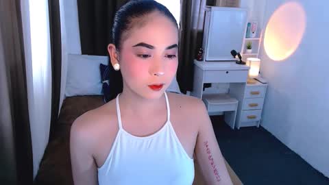Snapshot of yvannasilva18 chatting on 10, 9, 2025 jai online show from 10, 9, 2025