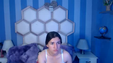 Snapshot of yvi_taylor chatting on 15, 7, 2026 yvi online show from 15, 7, 2026