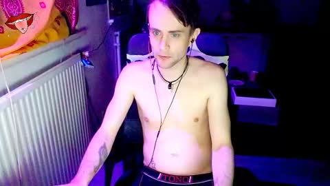   online show from 1, 1, 2025