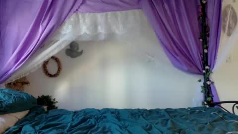 Snapshot of yyuckyy chatting on 17, 6, 2026 Yucky online show from 17, 6, 2026