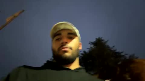 Snapshot of yyyyttttone chatting on 28, 10, 2025 yyyyttttone online show from 28, 10, 2025