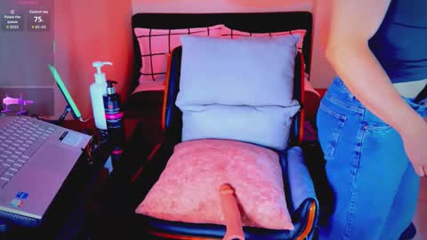 Snapshot of zac_dass chatting on 9, 2, 2026 ZAC online show from 9, 2, 2026