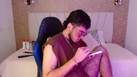 Zack  online show from 5, 11, 2025