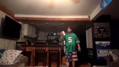 Snapshot of zach42104 chatting on 2, 4, 2026 zach42104 online show from 2, 4, 2026