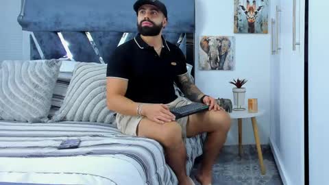 Snapshot of zack_froone chatting on 15, 5, 2026 Richard online show from 15, 5, 2026