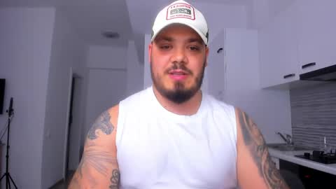 Snapshot of zackconnorsx chatting on 8, 6, 2026 Zack online show from 8, 6, 2026