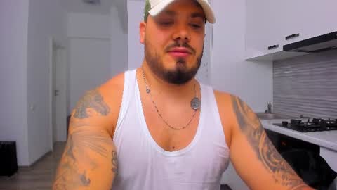 Snapshot of zackconnorsx chatting on 23, 7, 2026 Zack online show from 23, 7, 2026
