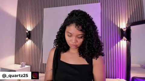 Snapshot of zafiiraa chatting on 25, 2, 2026 zafira online show from 25, 2, 2026