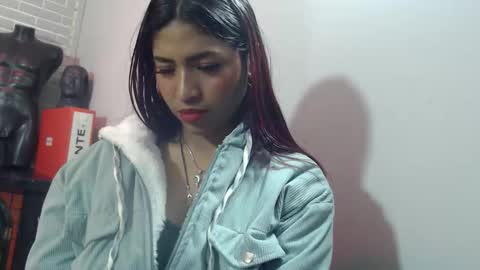 Snapshot of zafirablue chatting on 2, 12, 2025 zafirablue online show from 2, 12, 2025