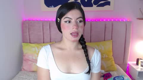 Snapshot of zafiro_brm chatting on 30, 4, 2026 Zafiro online show from 30, 4, 2026
