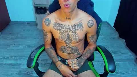 BiG Zafiro online show from 6, 3, 2026