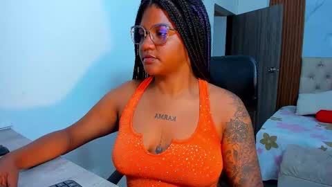 zahra_rose online show from 6, 1, 2026