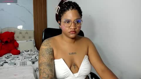 zahra_rose online show from 23, 3, 2026