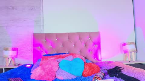 Zamara Kleii online show from 10, 4, 2026